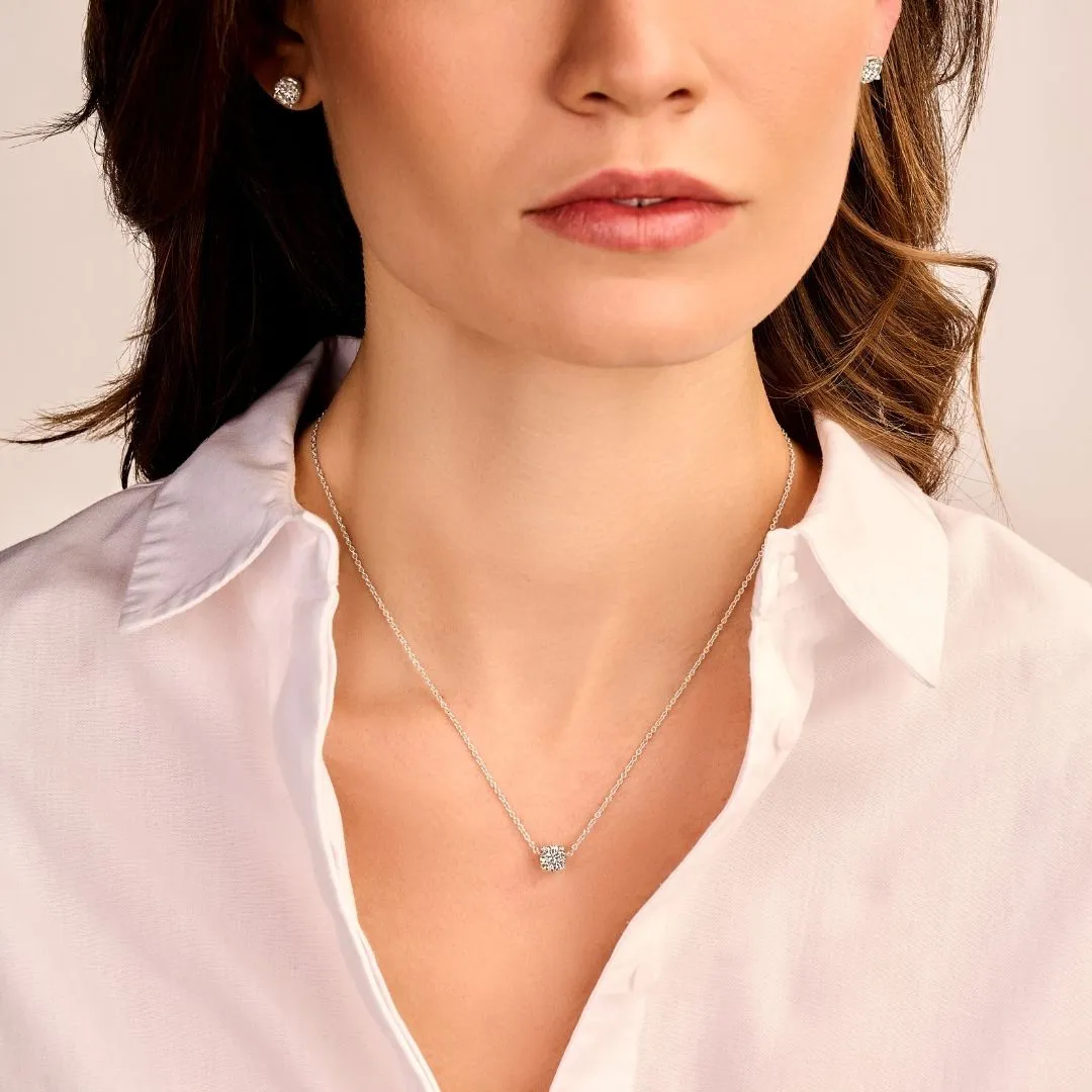 0.70 quilates colgante solitario en oro blanco con diamante redondo 