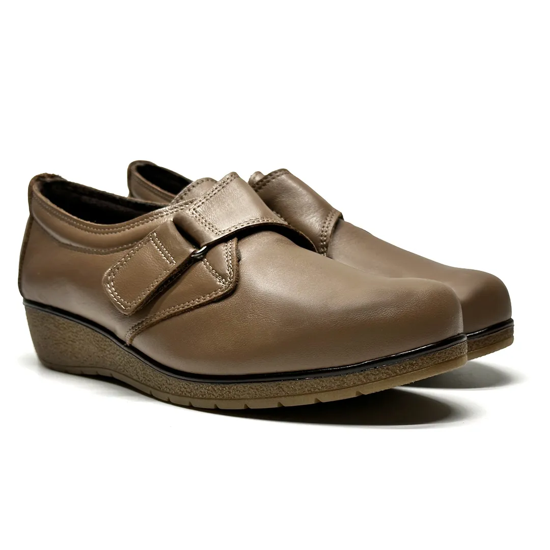 7540 Zapato Velcro Taupe