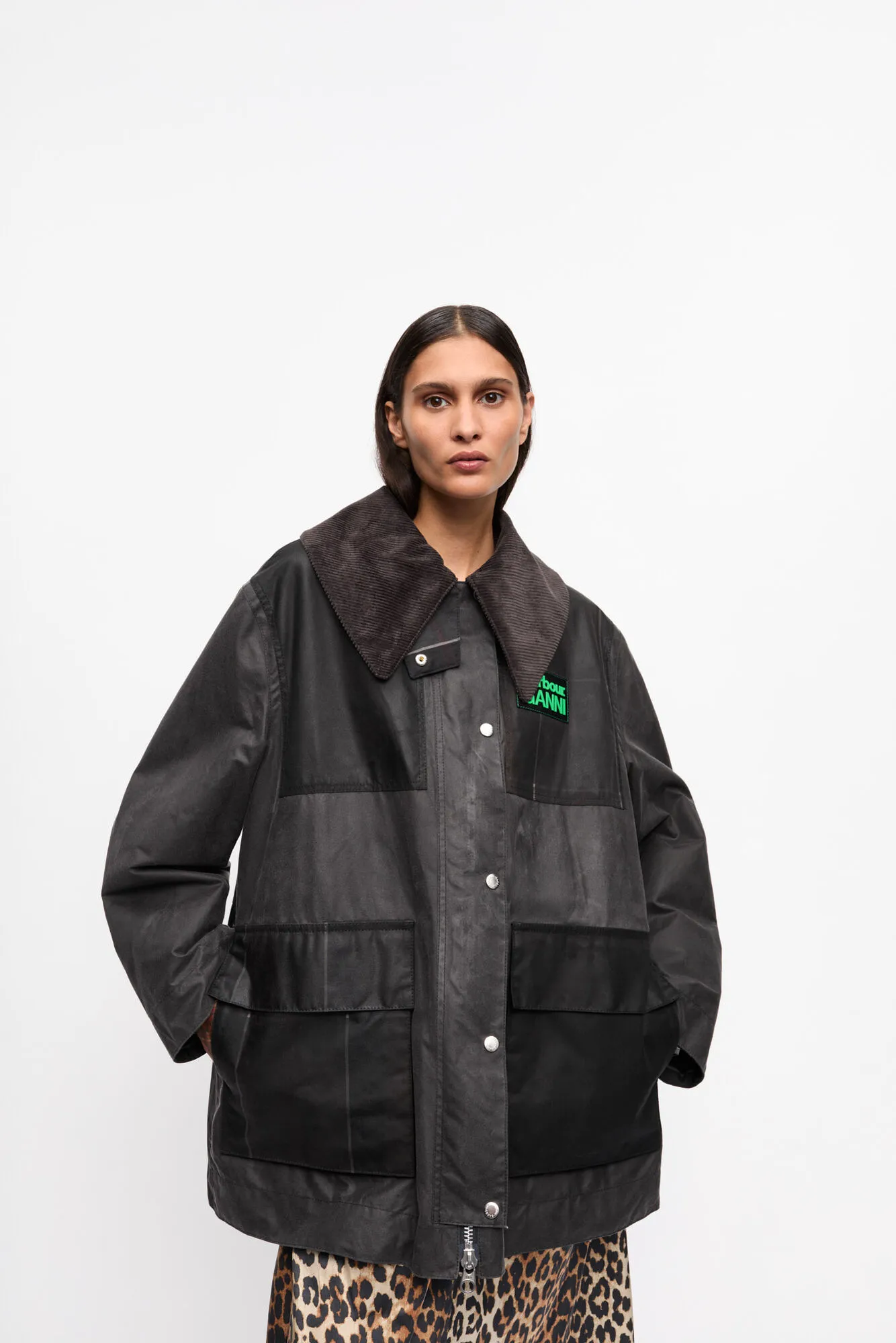 Abrigo encerado Ganni x Barbour