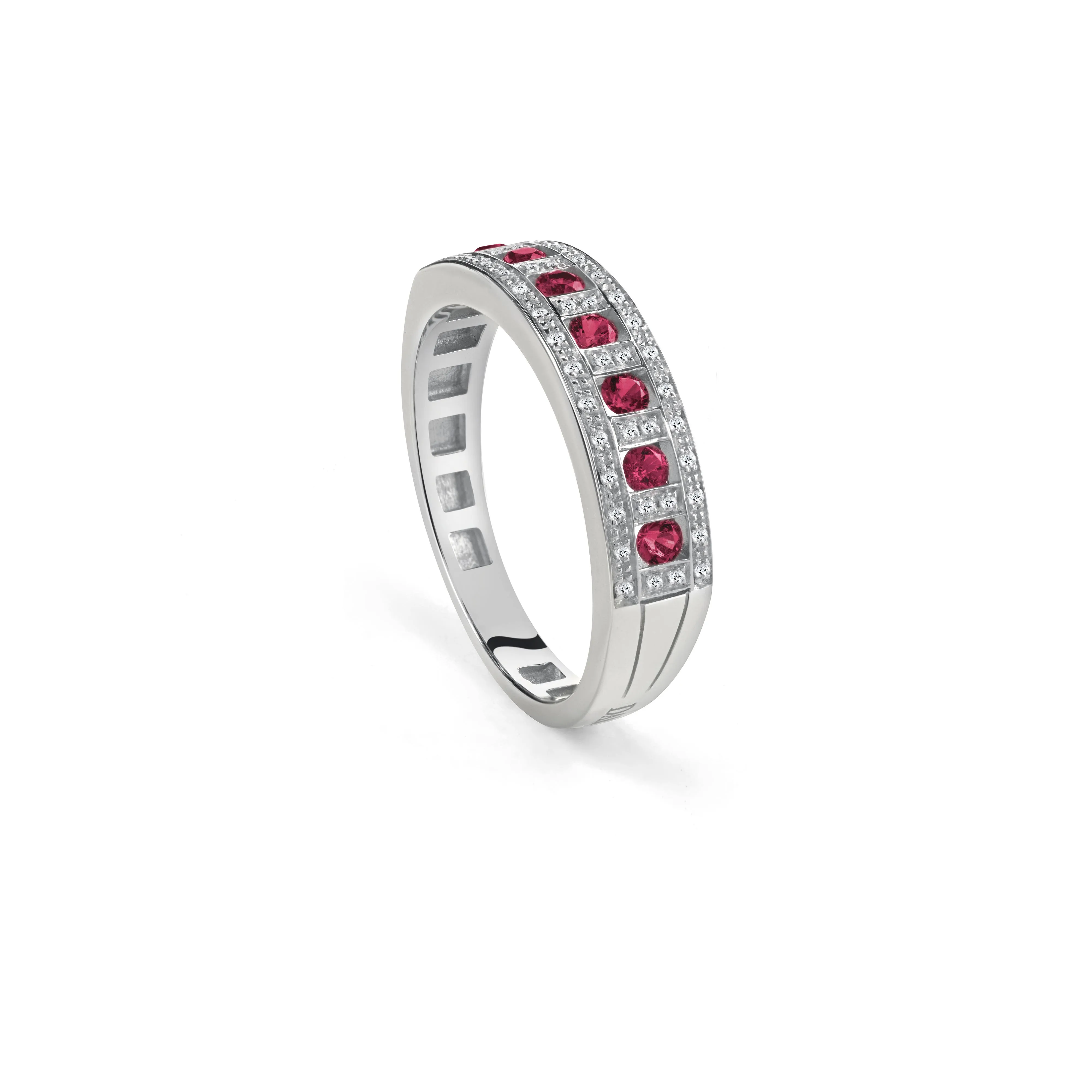 Anillo de oro blanco, diamantes y rubíes