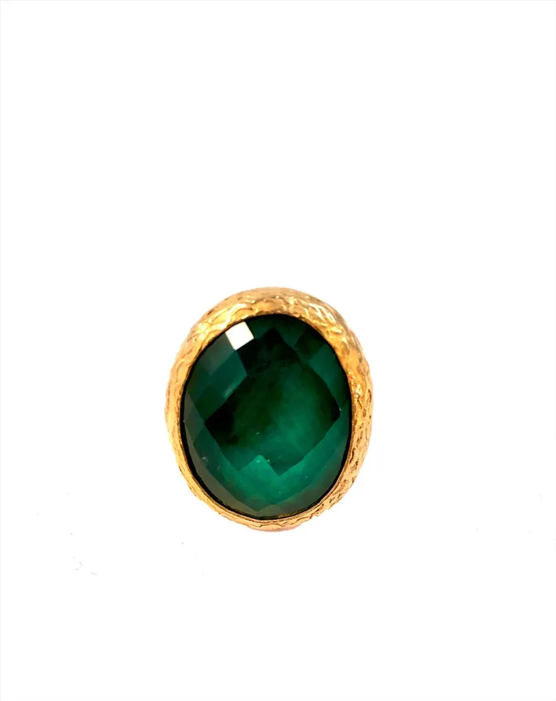 ANILLO VERDE DE PIEDRA FACETADA