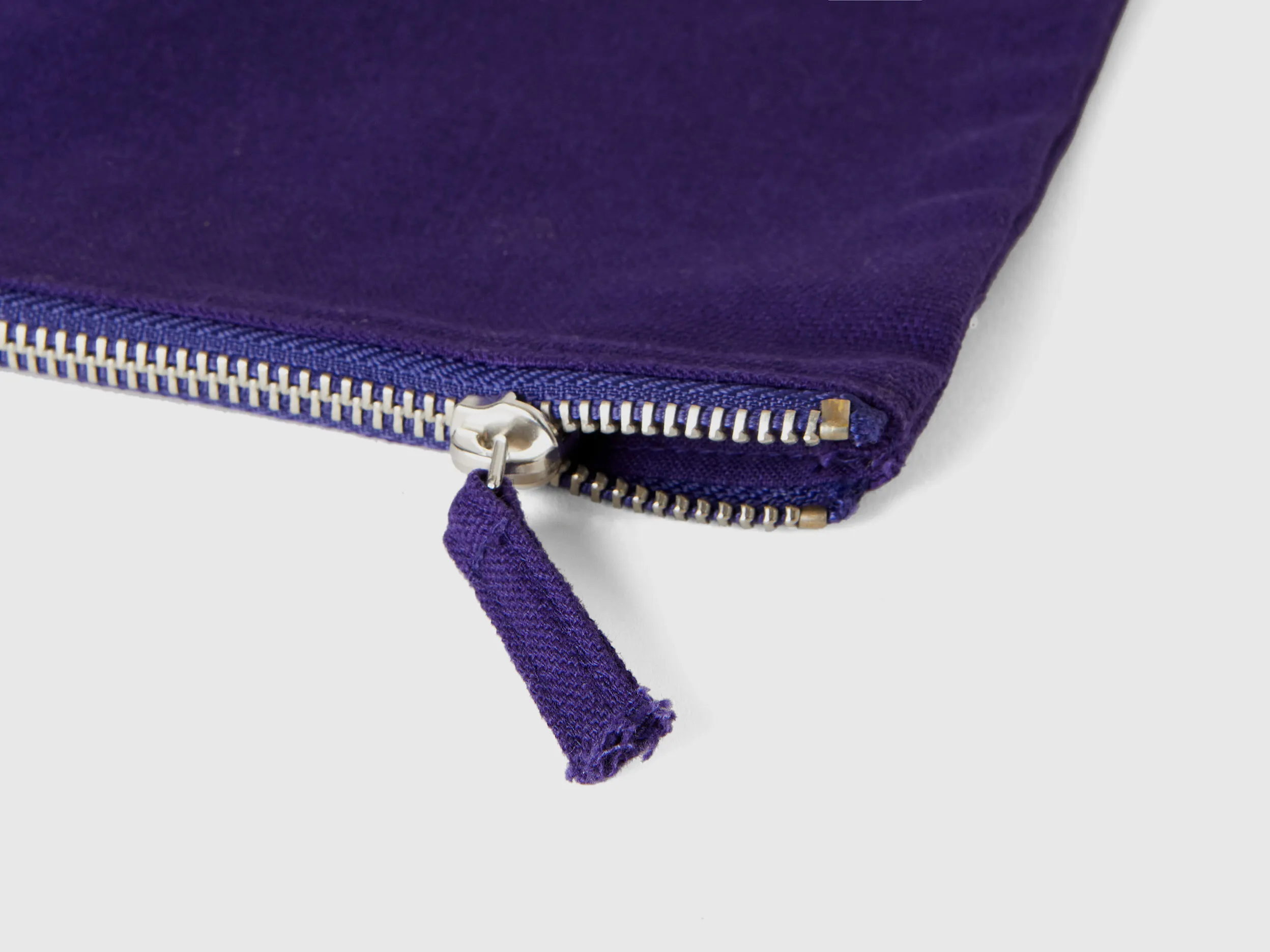 Blue clutch in pure cotton