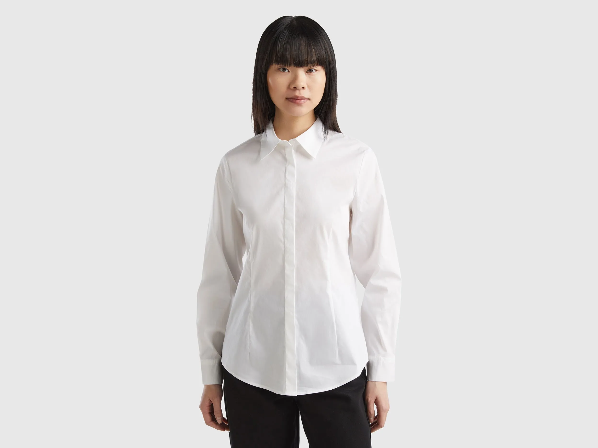 Camisa de algodón elástico mixto