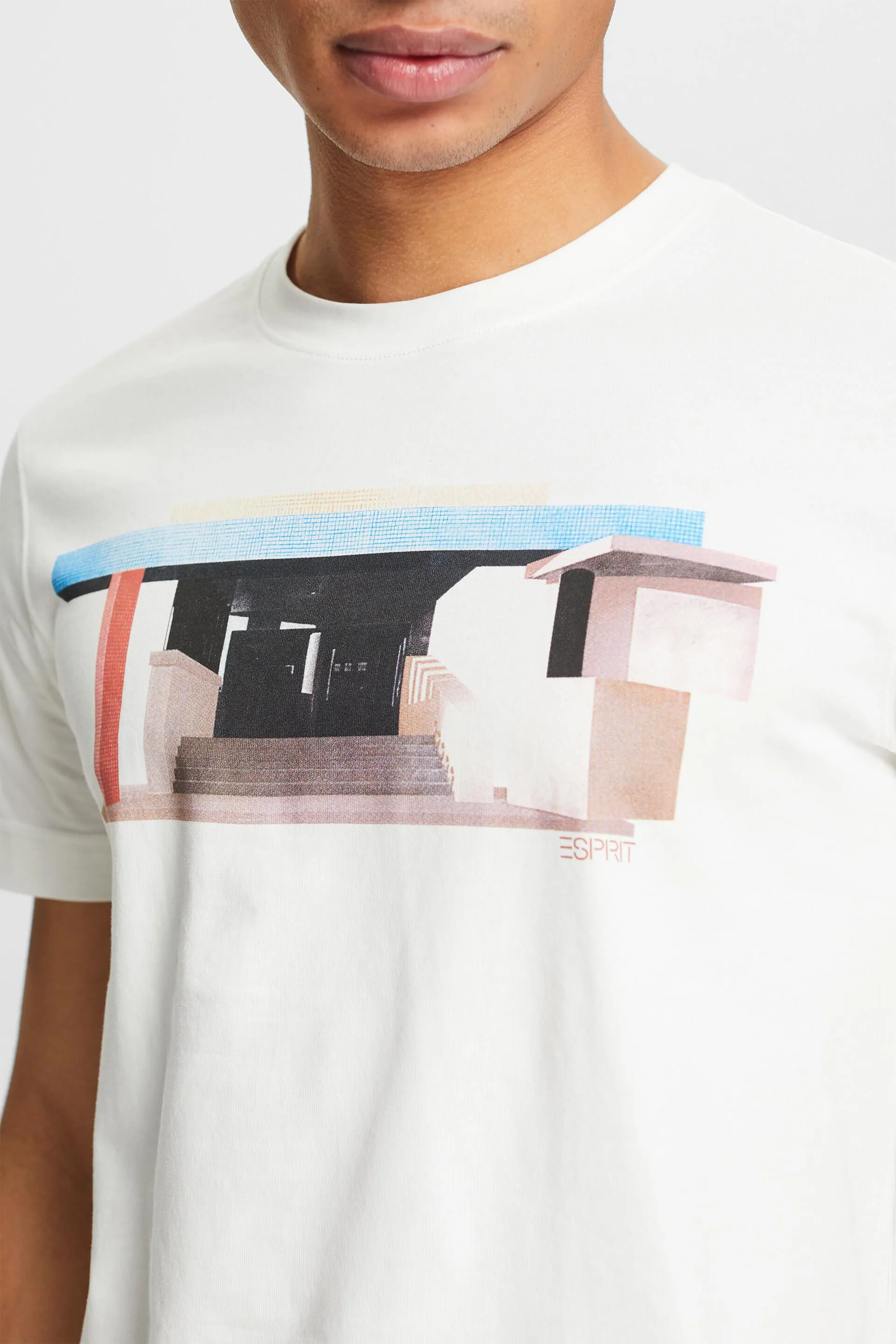 Camiseta con estampado geométrico
