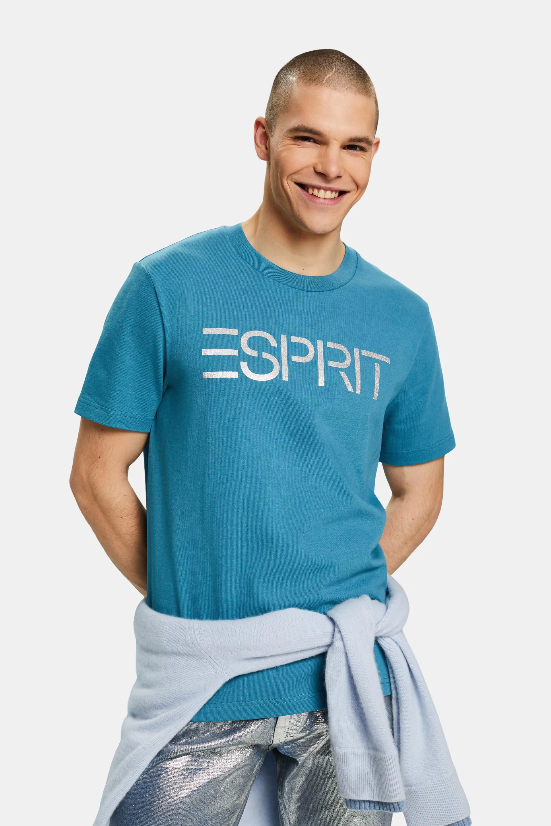 Camiseta con logotipo