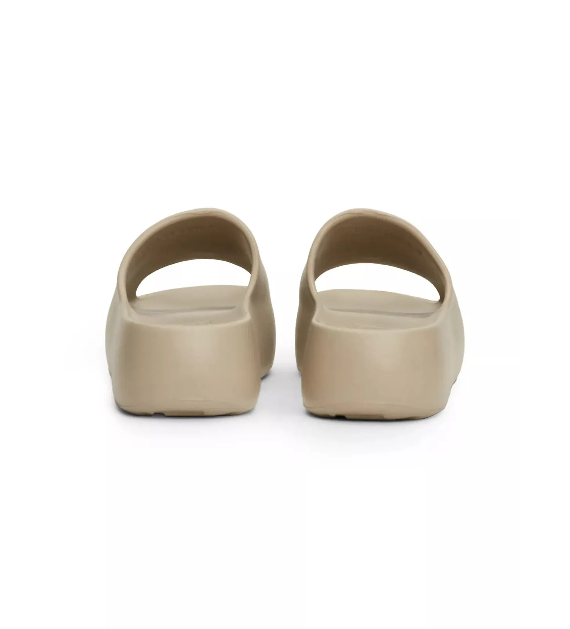 Chanclas de suela gruesa beige
