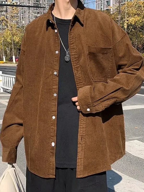 Chaqueta tipo camisa de pana con botones para hombre