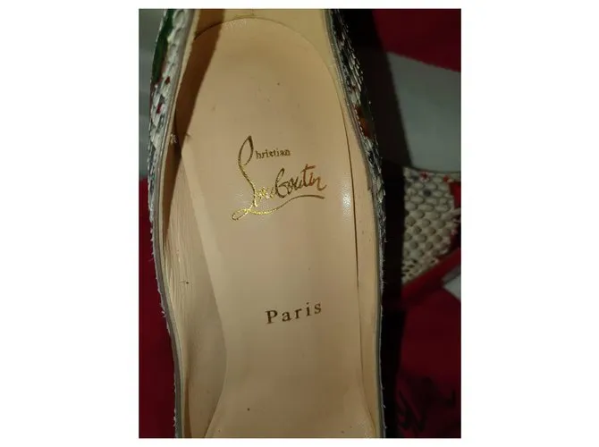 Christian Louboutin Tacones Multicolor 
