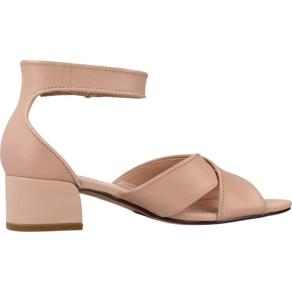 CLARKS CAROLEIGH RISE