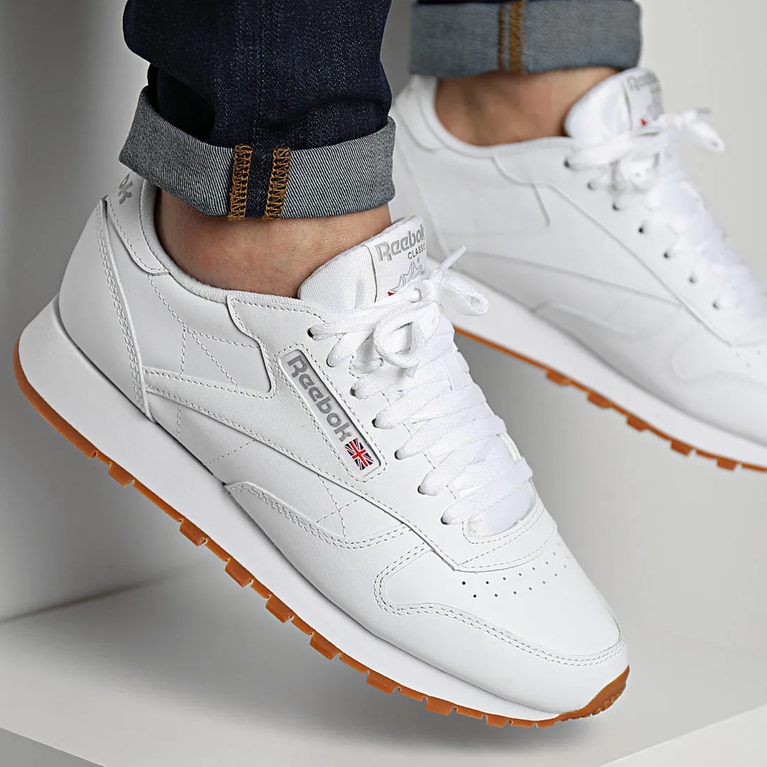 CLASSIC LEATHER