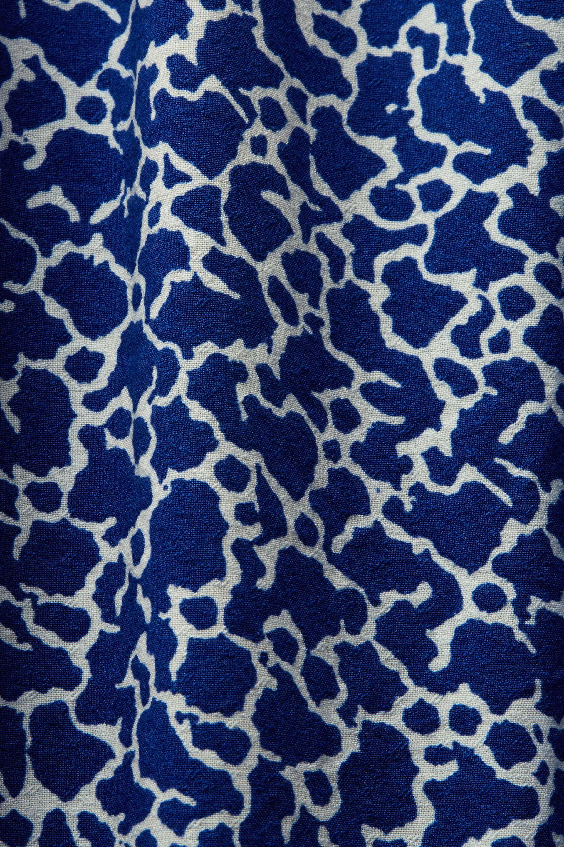 CURVY Vestido midi con estampado allover