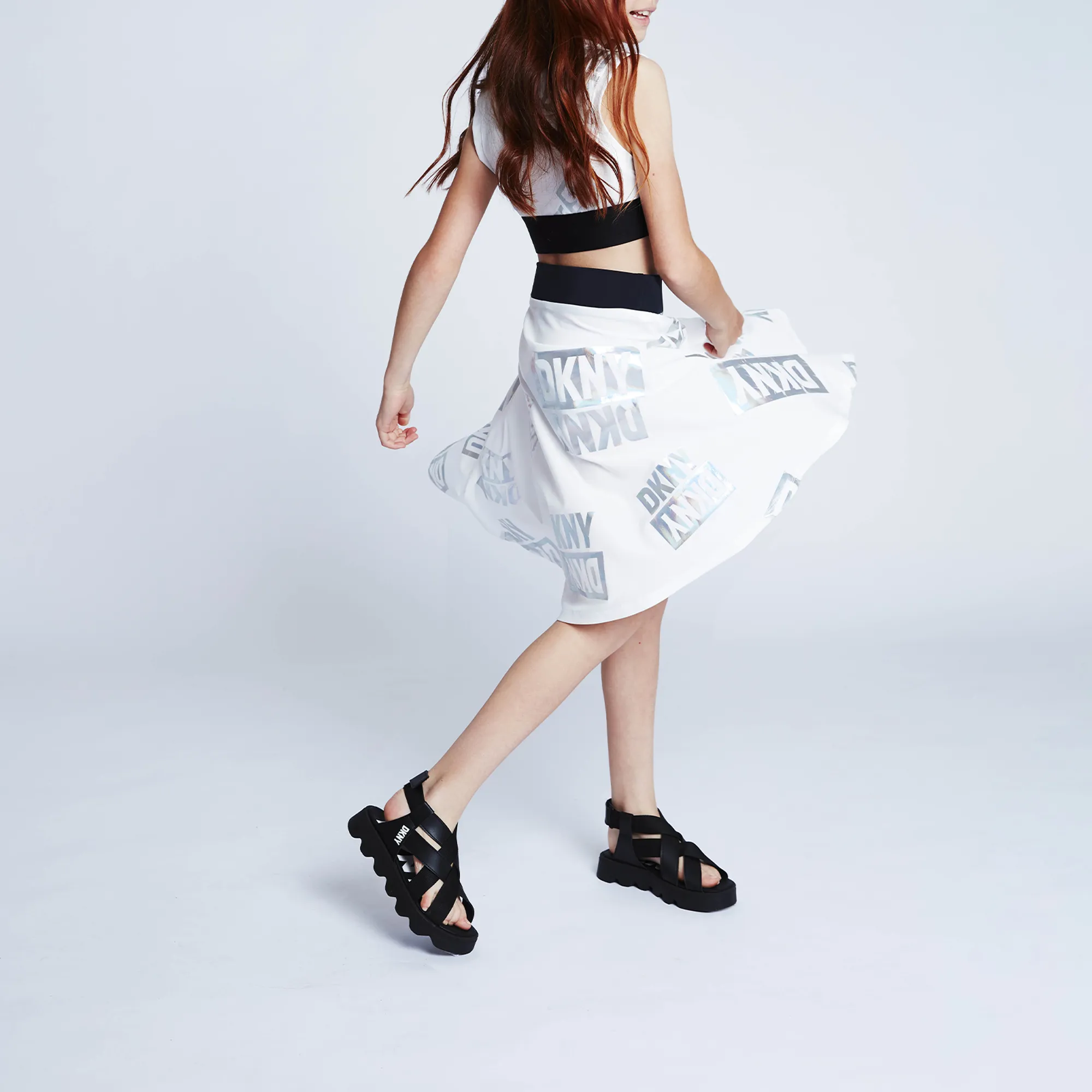 DKNY Sandalias con velcro