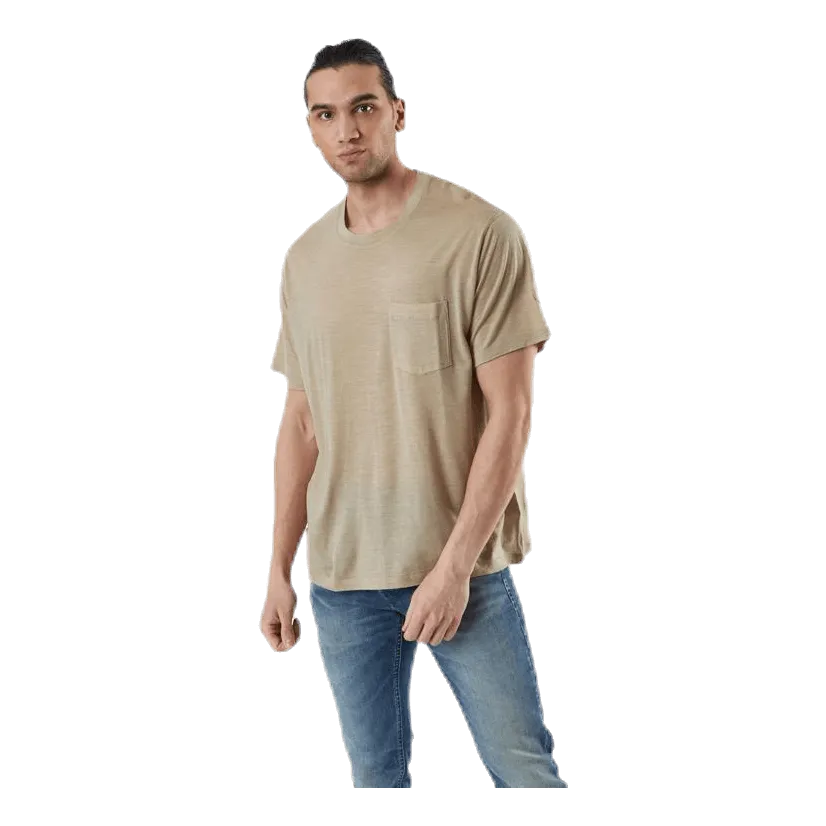 Icebreaker Nature Dye Drayden SS Pocket Crewe Beige