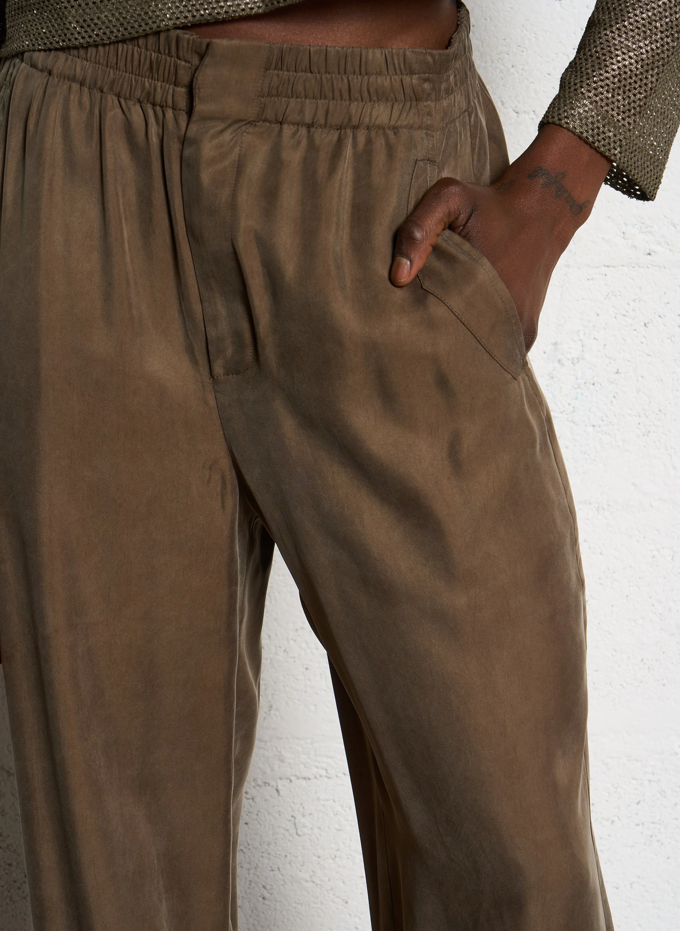 IKKS Pantalón ancho fluido con bajos ajustables en caqui
