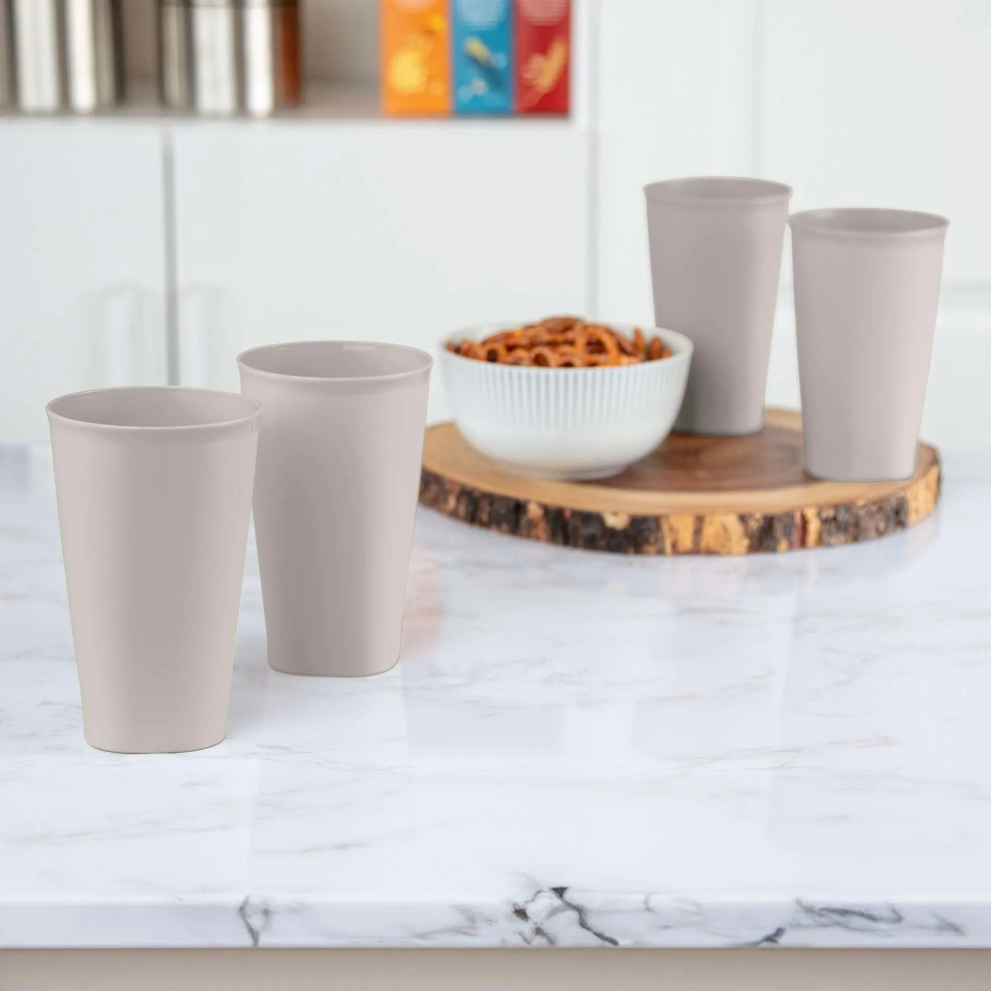 Juego de 4 Vasos Plásticos 20 Oz