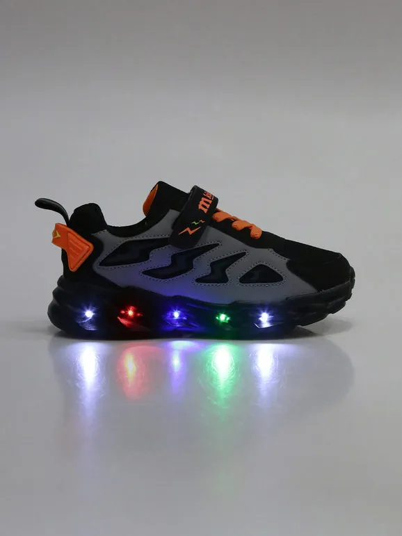 Melania Zapatillas deportivas de niño con luces.