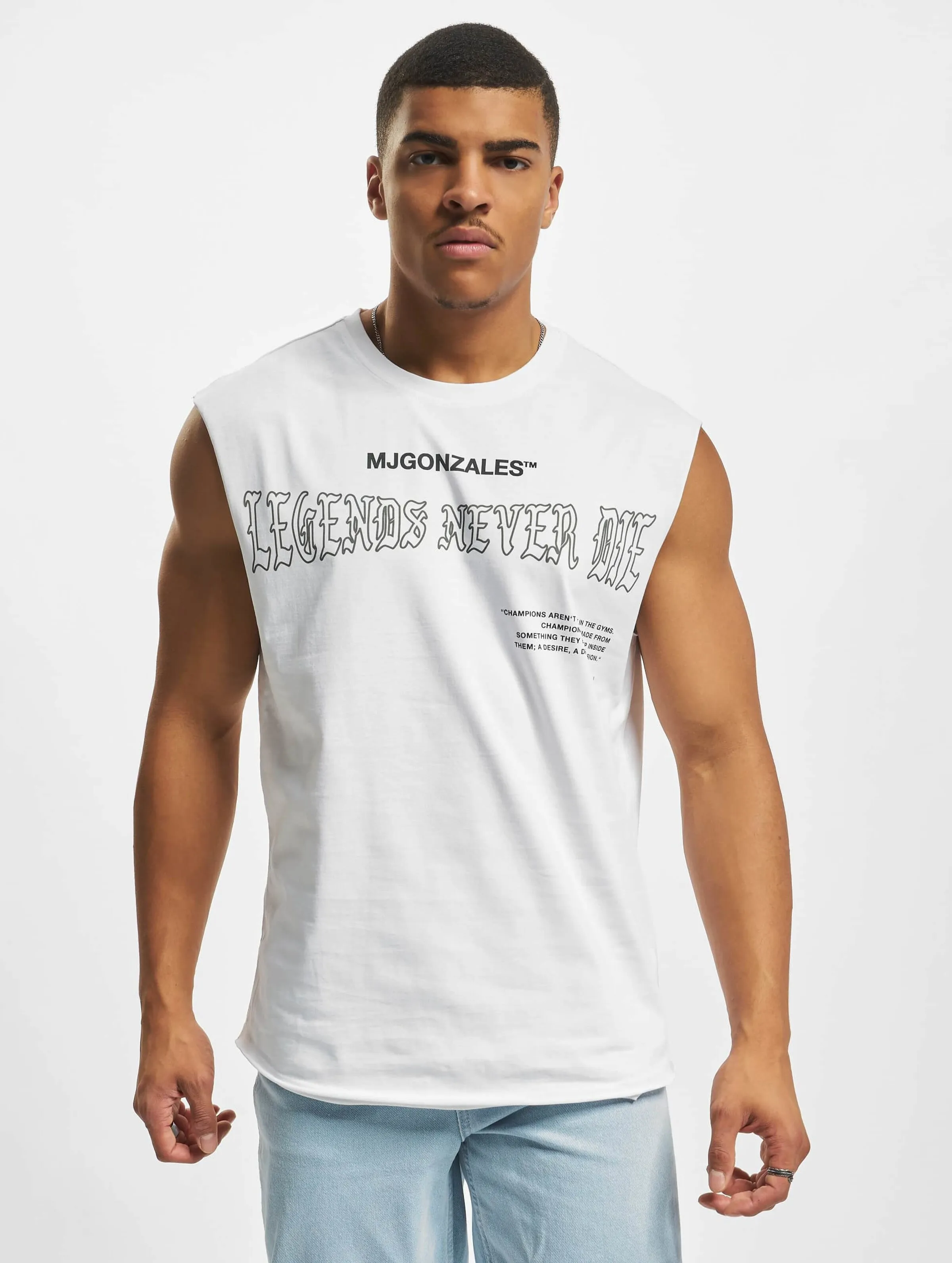 MUHAMMAD ALI  LEGENDS NEVER DIE
