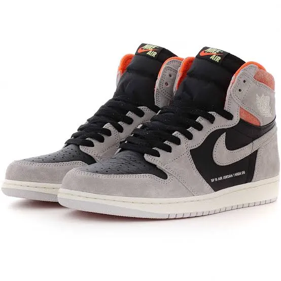 N370O Jordan 1 Retro High Neutral Grey Hyper Crimson