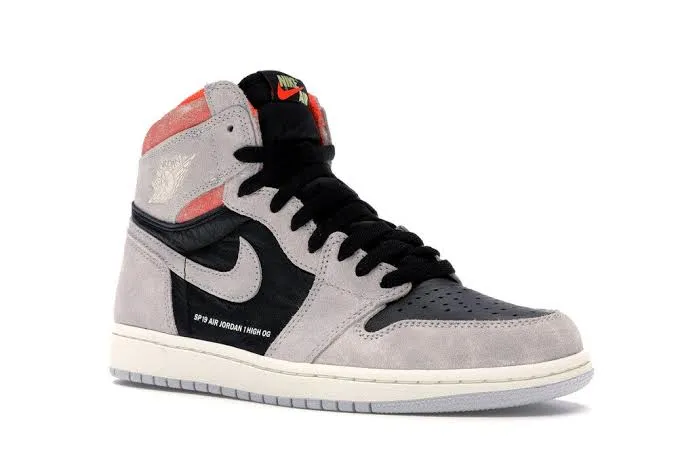 N370O Jordan 1 Retro High Neutral Grey Hyper Crimson