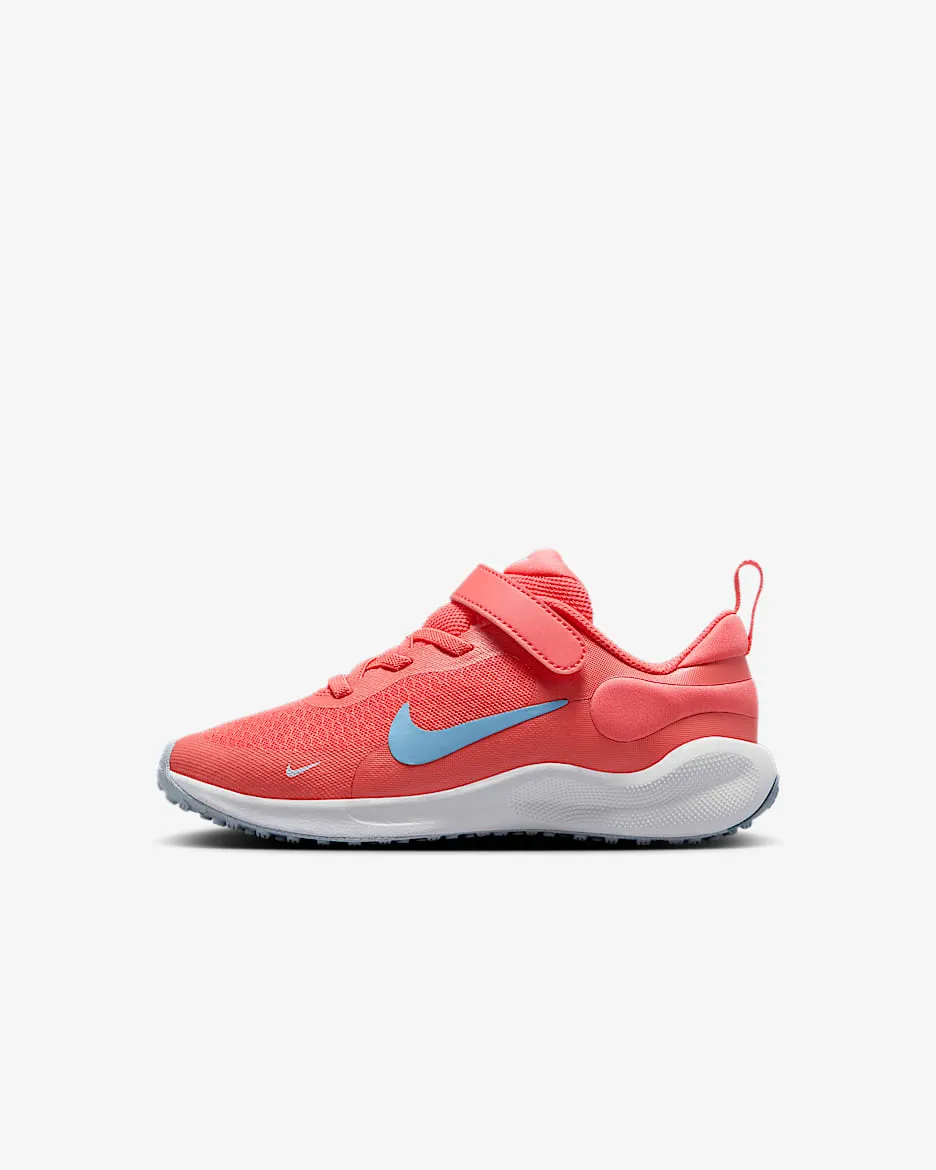 Nike Revolution 7