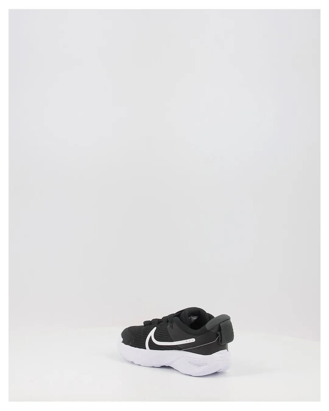 NIKE ZAPATILLAS NIKE STAR RUNNER 4 DX7616001 NEGRO