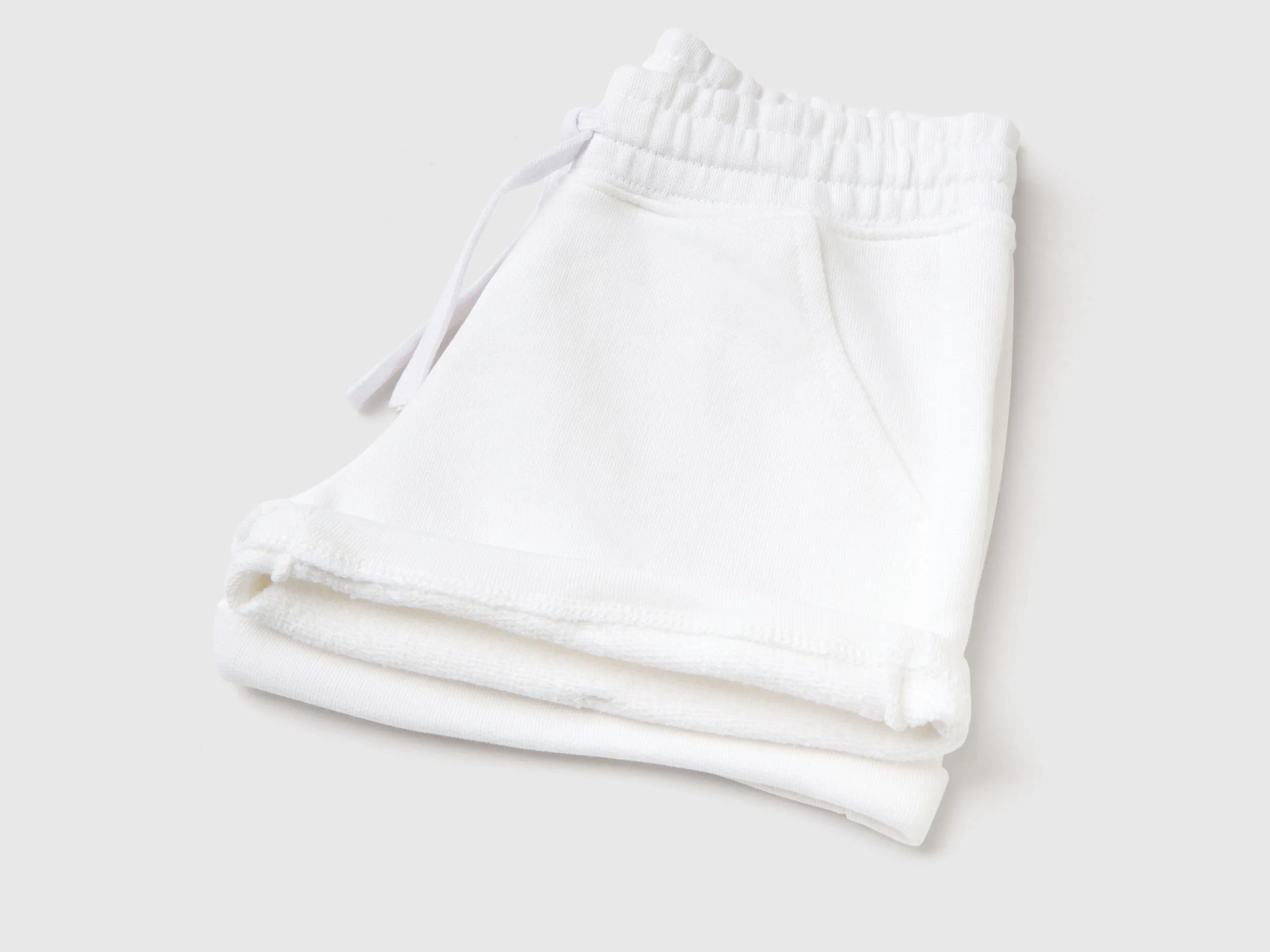 Pantalón corto de felpa de 100% algodón
