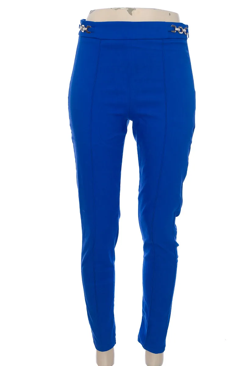 PANTALóN COLOR AZUL  ELA