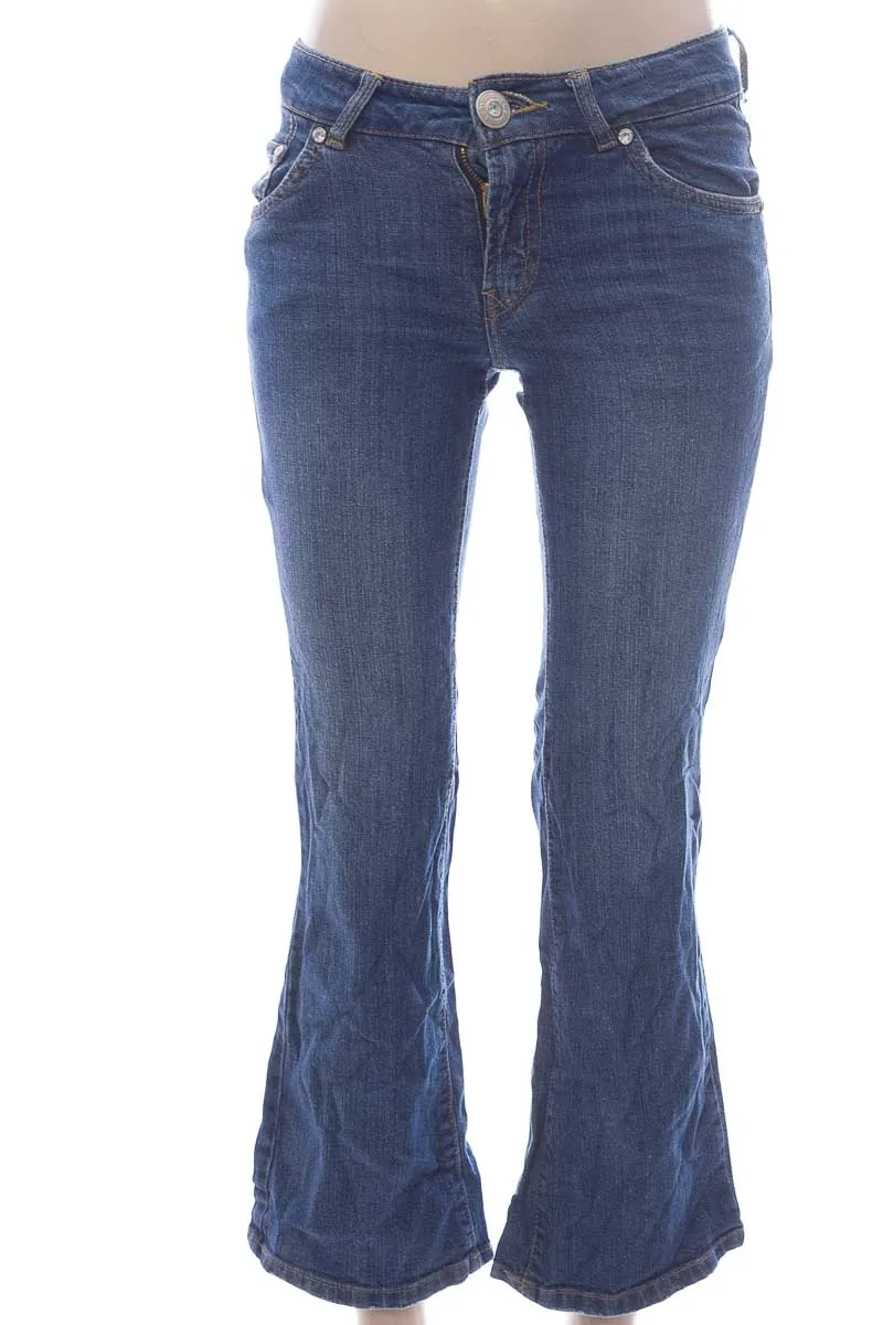 PANTALóN COLOR AZUL  LEVIS
