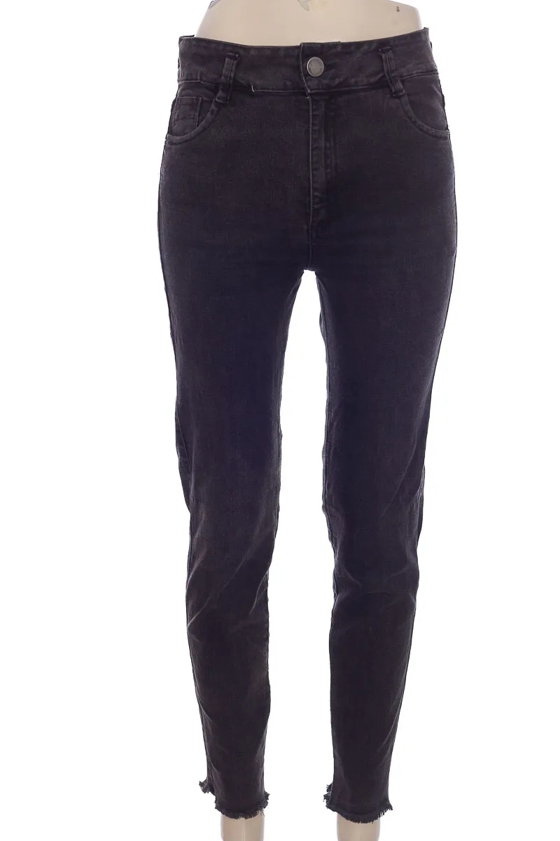 PANTALóN COLOR NEGRO  FORLUX