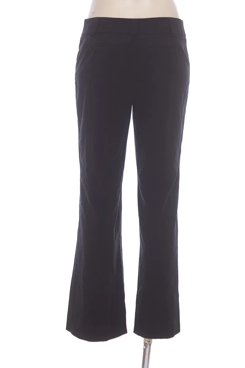 PANTALóN COLOR NEGRO  GRACE ELEMENTS