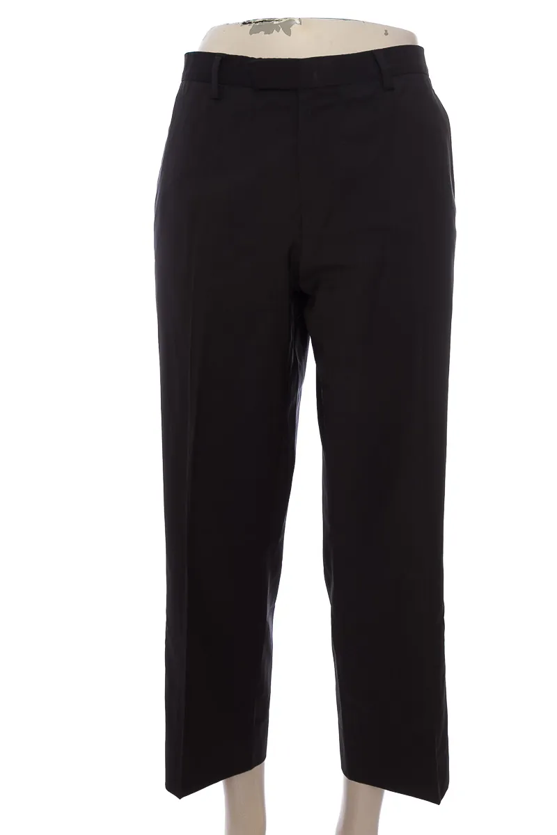PANTALóN COLOR NEGRO  HUGO BOSS