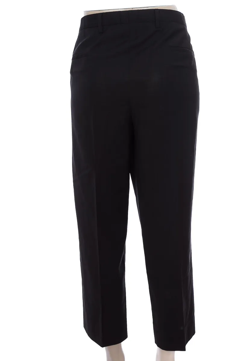 PANTALóN COLOR NEGRO  HUGO BOSS
