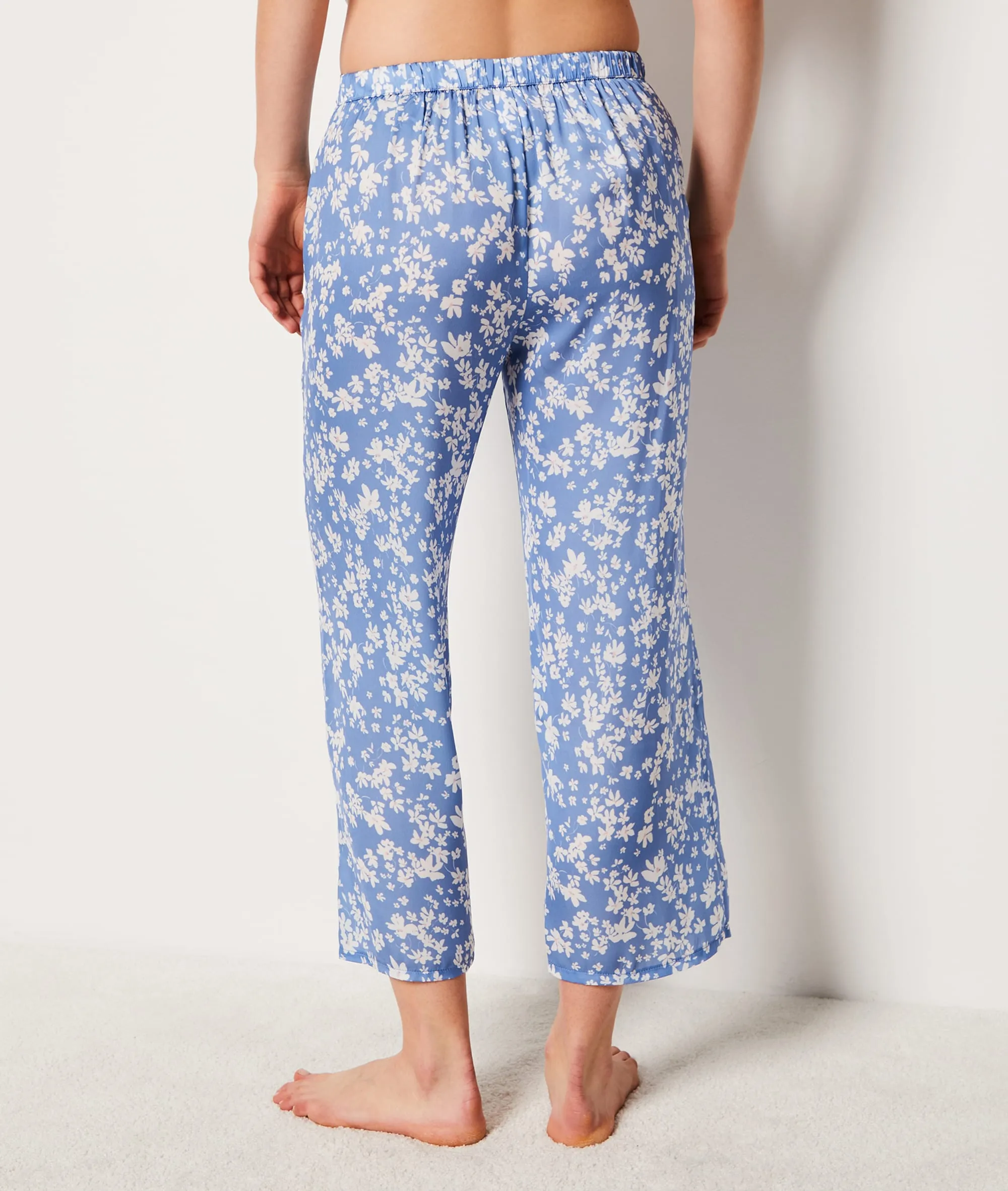PANTALóN ESTAMPADO FLORAL LAVENDER IMP FD MAUVE.  ETAM