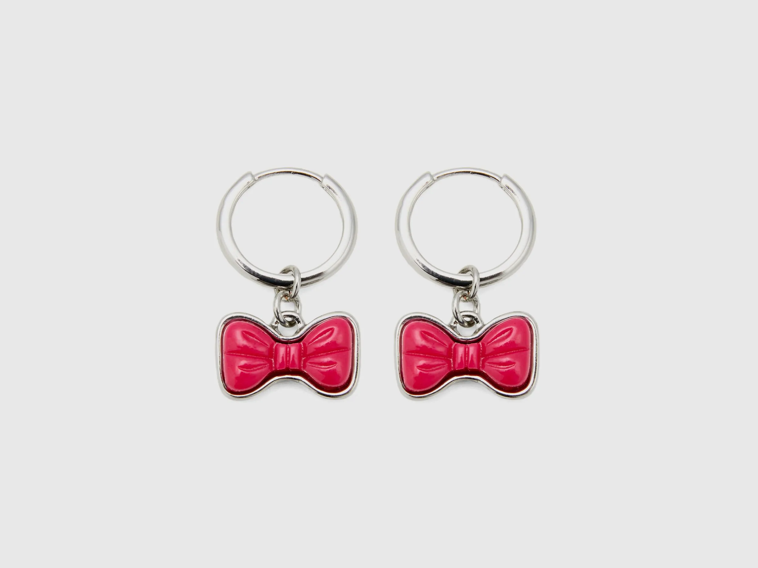 Pendientes de aro con lazo fucsia