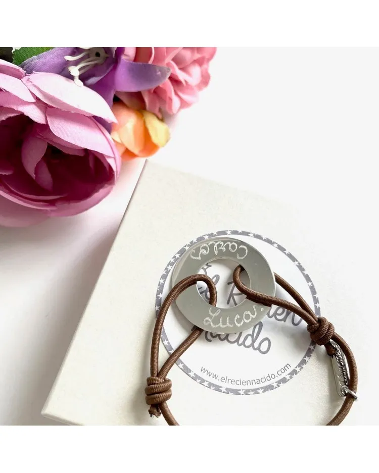 Pulsera aro de plata grabada