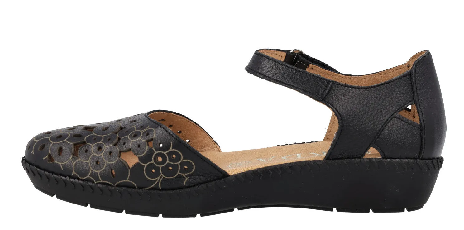 Sandalias troqueladas con cierre de velcro para mujer