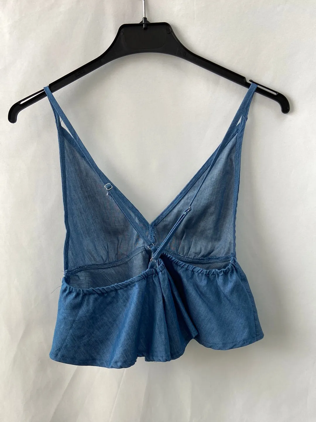 SHEIN. Croptop azul denim T.S