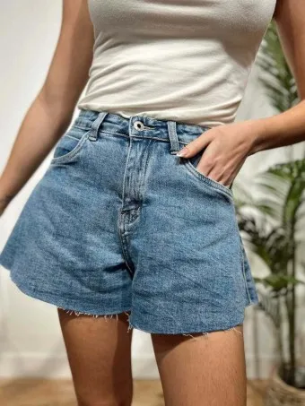 Short Vaquero Vuelo BIZZIE
