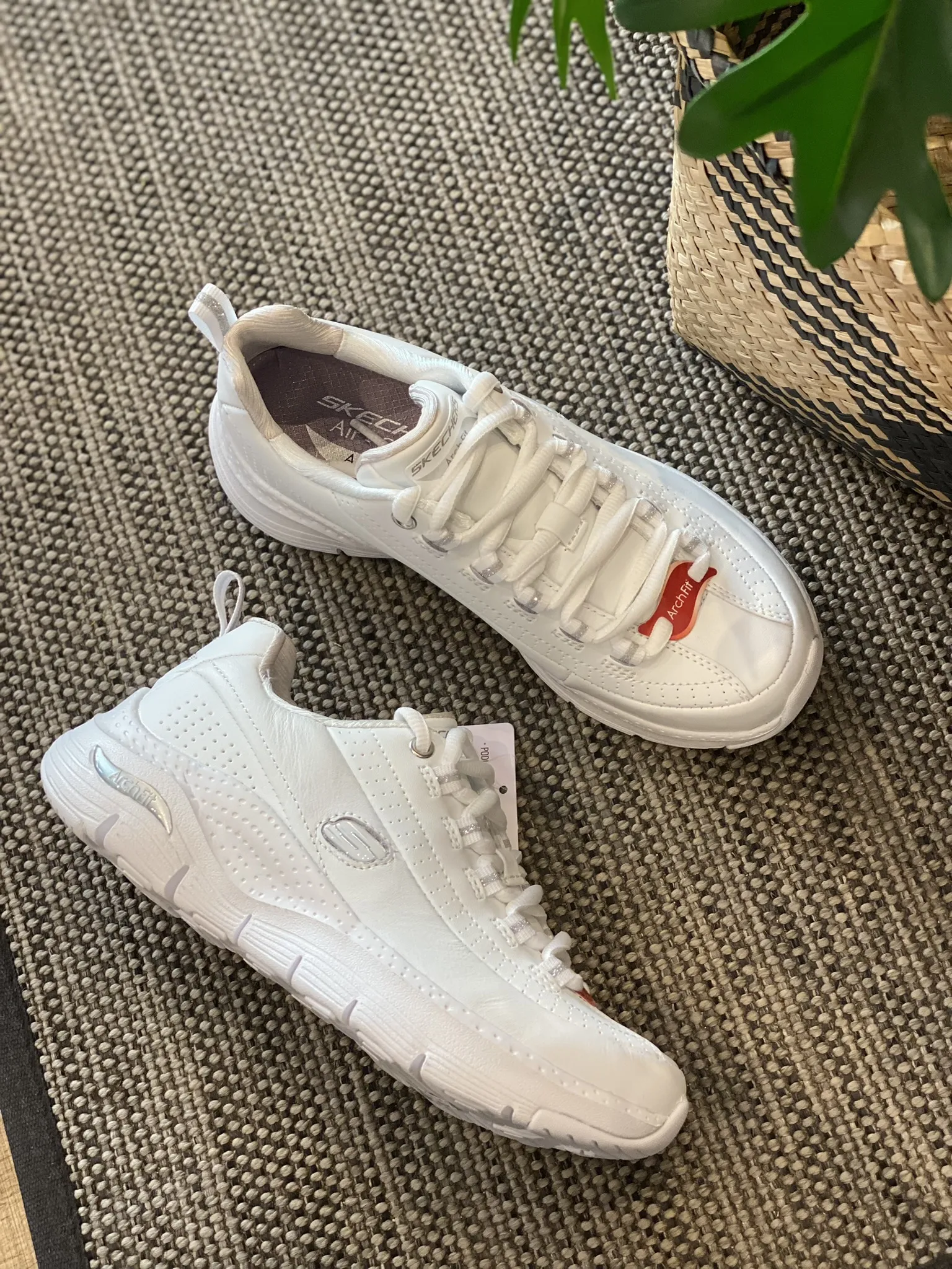 Skechers Arch Fit – Citi Drive Piel Blanco