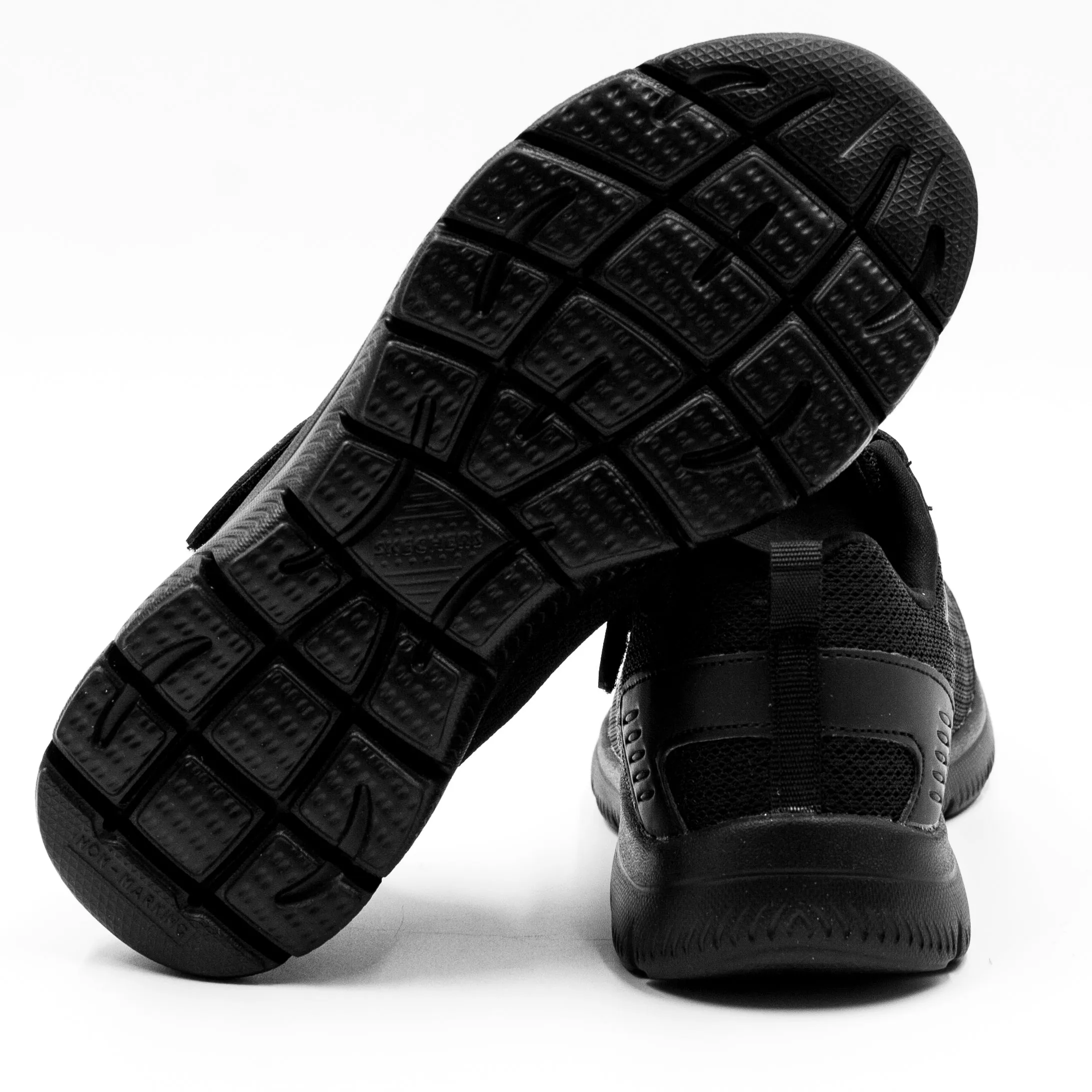 Skechers Zapato Colegio con Velcro Color Negro