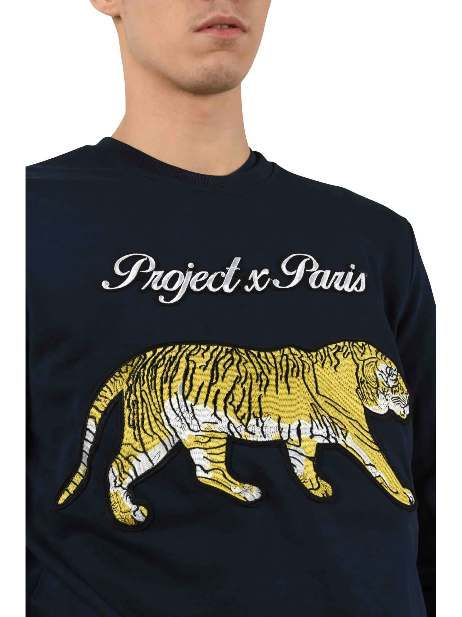 Sudadera con bordado de tigre y ribetes en contraste