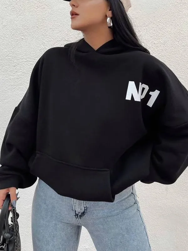 Sudadera con capucha corta extragrande con estampado de letras