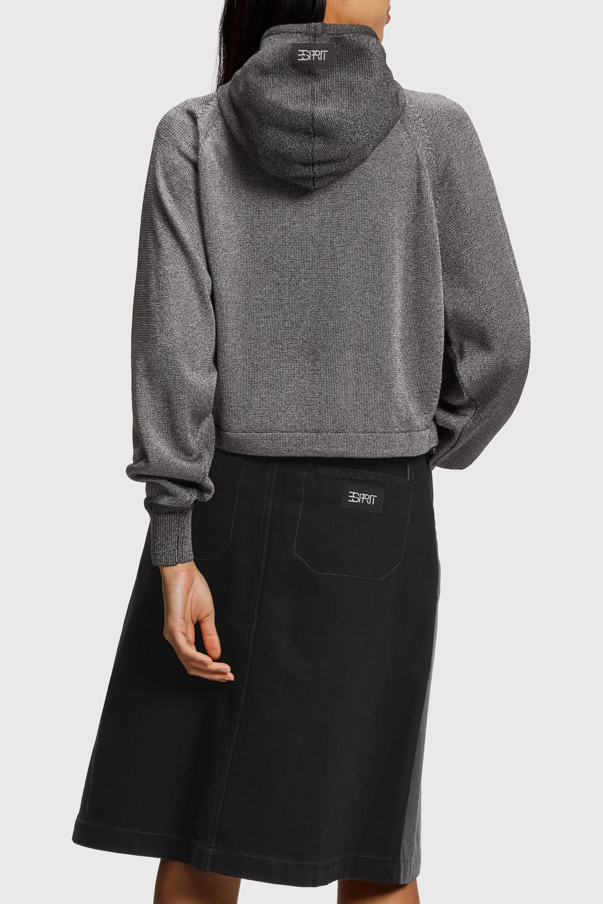 Sudadera con capucha y bajo con cordón