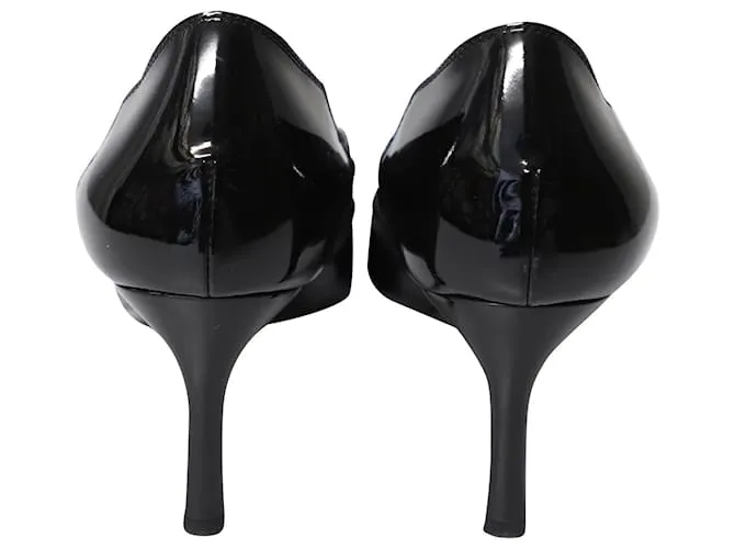 Tacones en punta con aberturas de Tod's en charol negro 