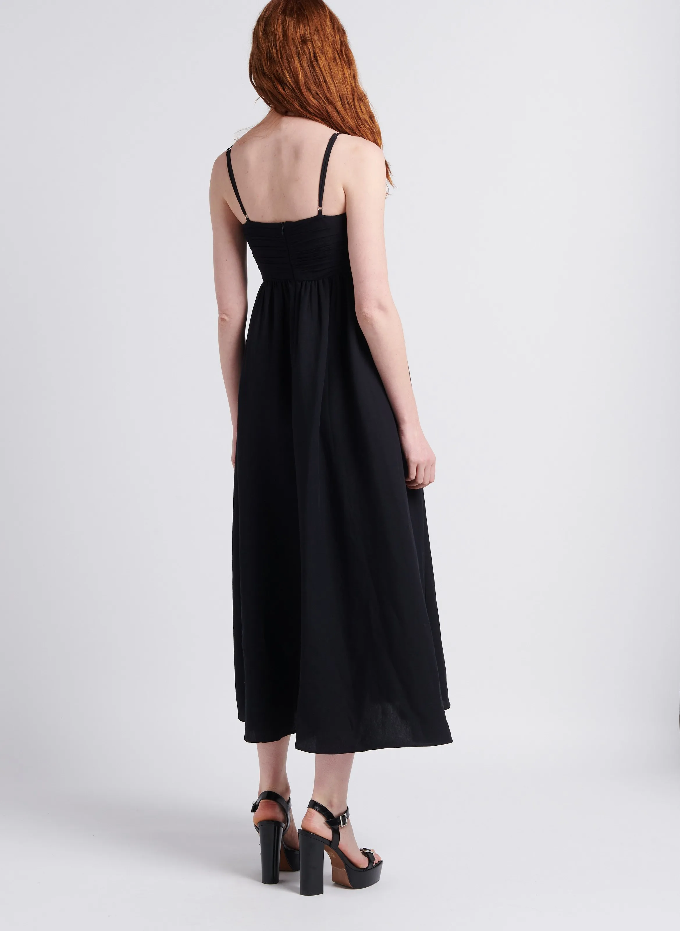 THE NEW SOCIETY BELAIR  VESTIDO DE CUELLO CUADRADO CON CORTE RECTO EN NEGRO