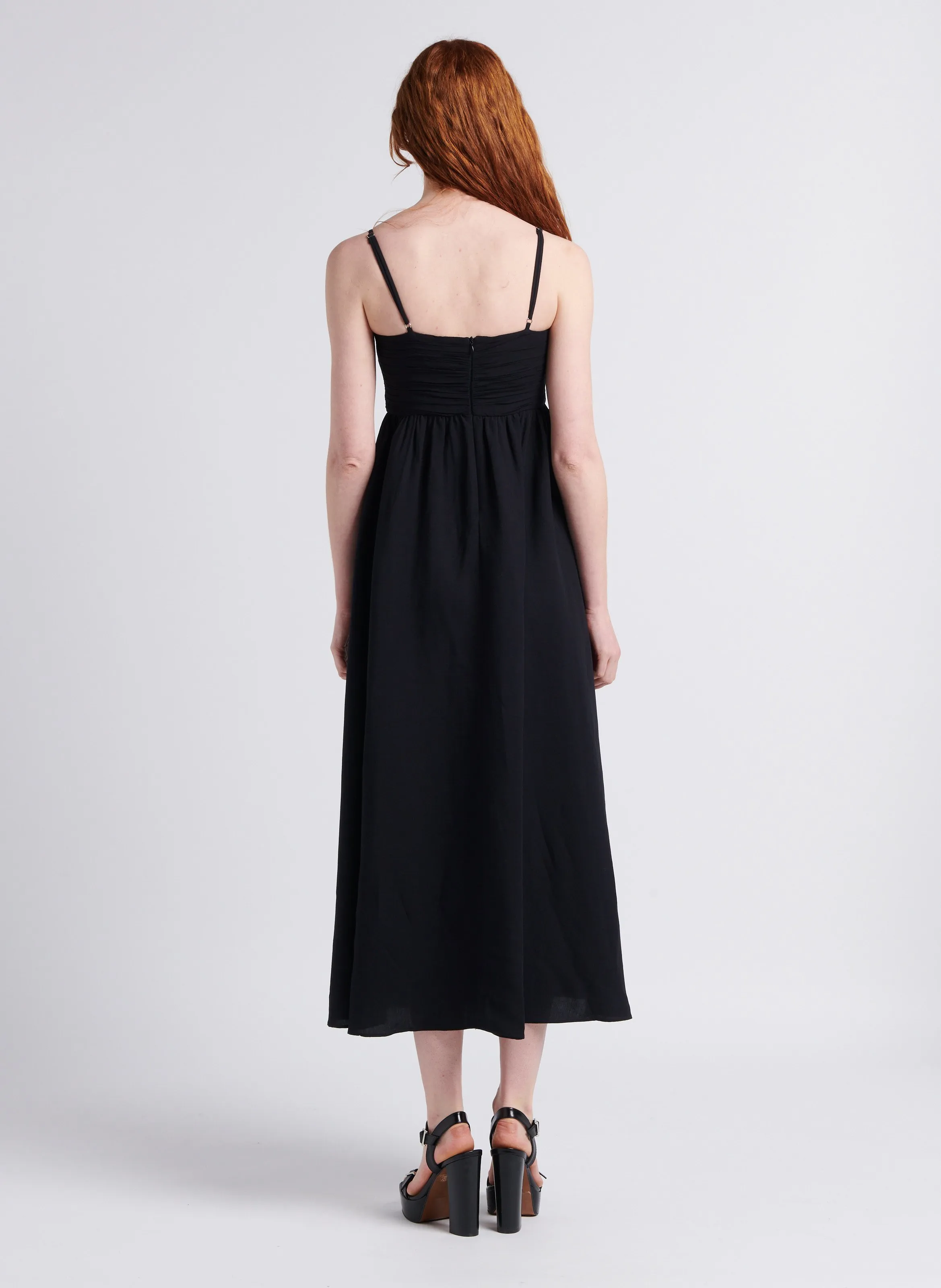 THE NEW SOCIETY BELAIR  VESTIDO DE CUELLO CUADRADO CON CORTE RECTO EN NEGRO