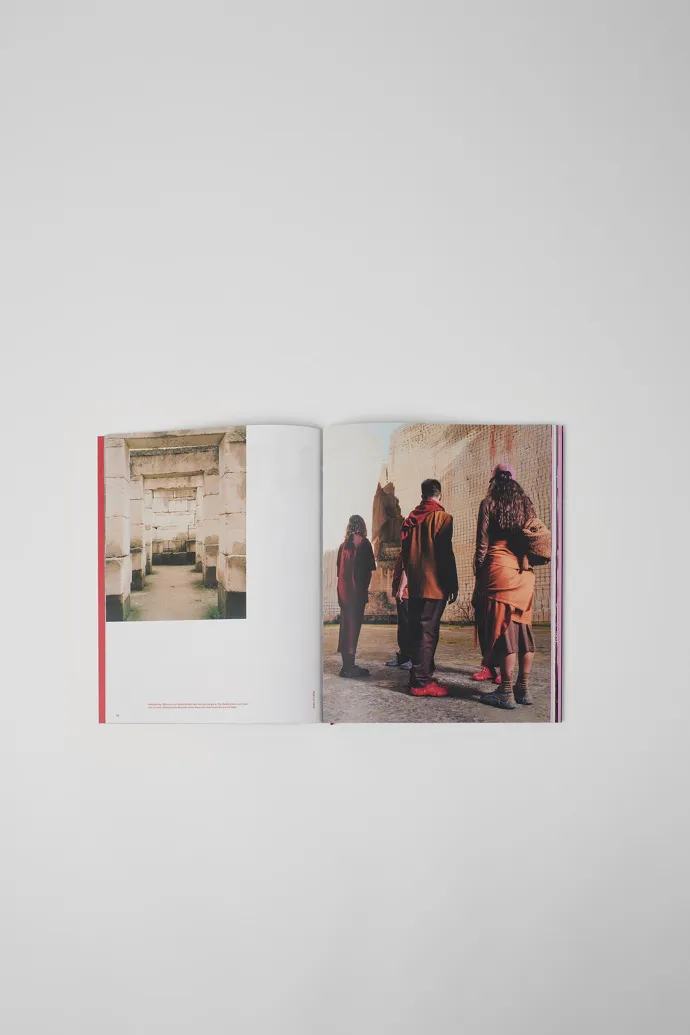 The Walking Society Issue 16 Revista The Walking Society