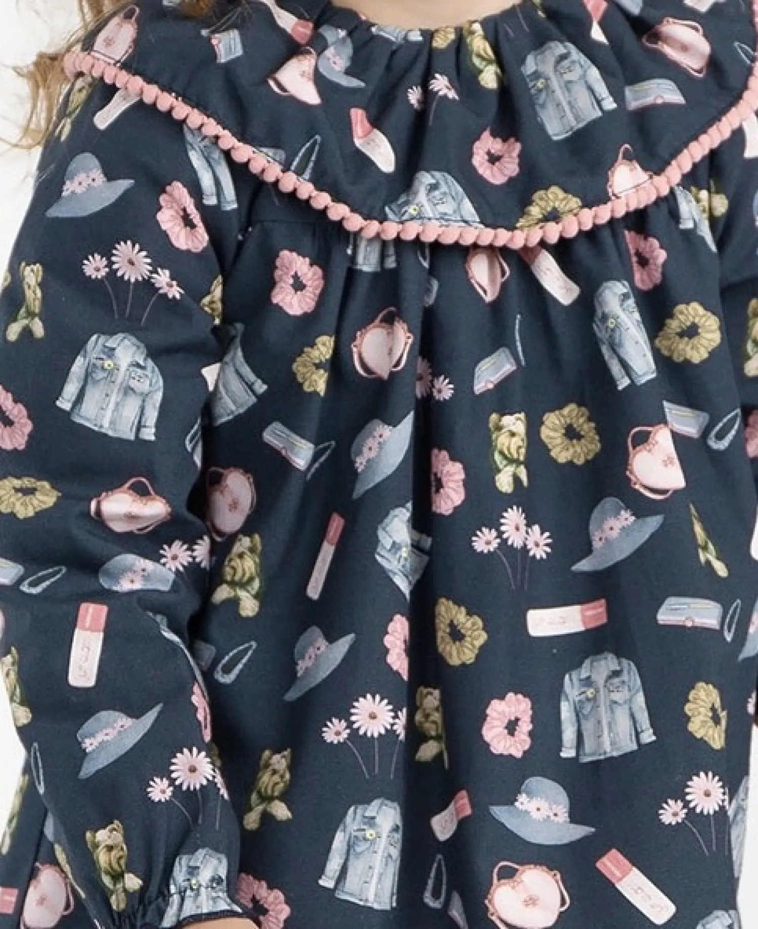 Vestido azulón con estampado closet