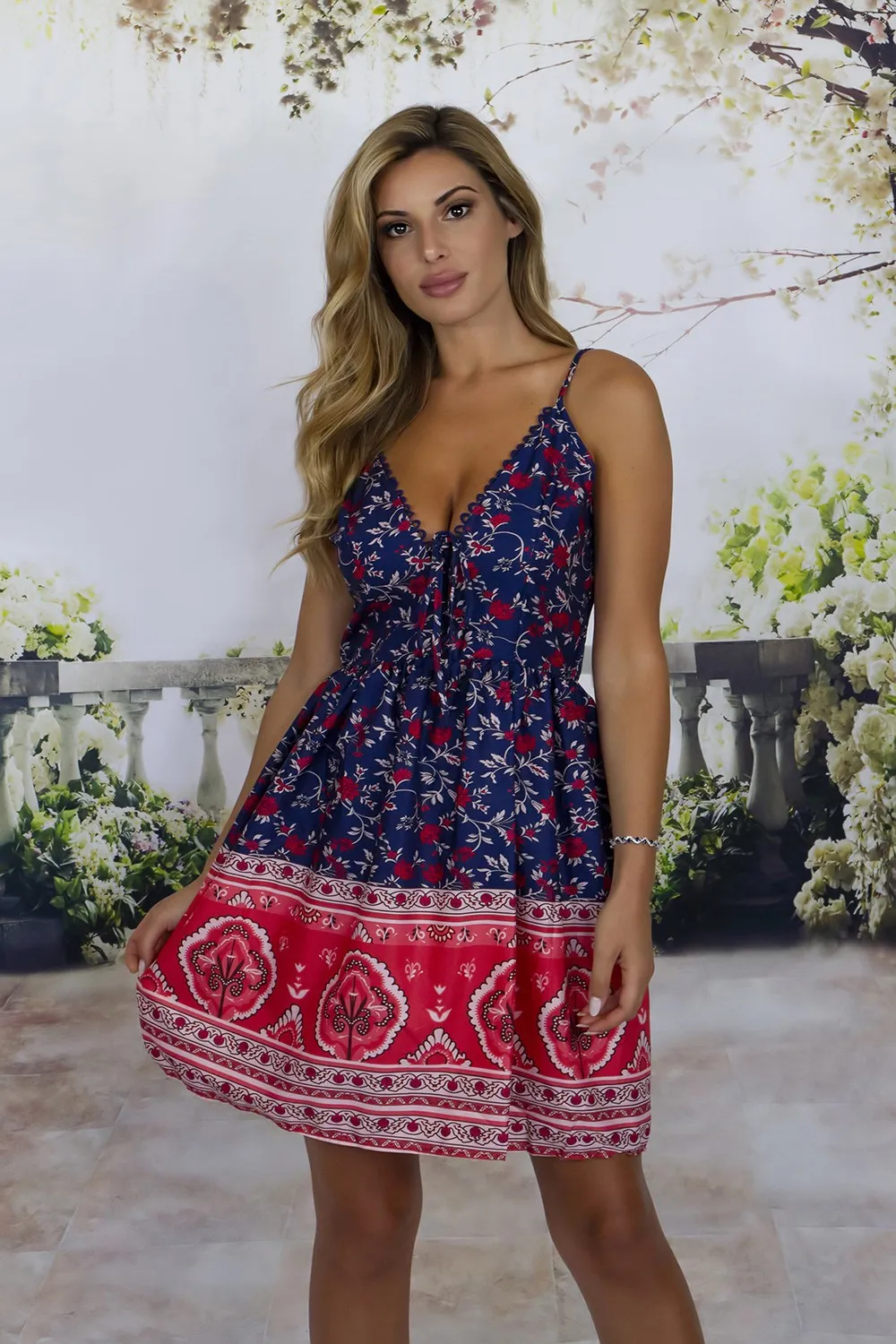 Vestido clásico estampado azul.