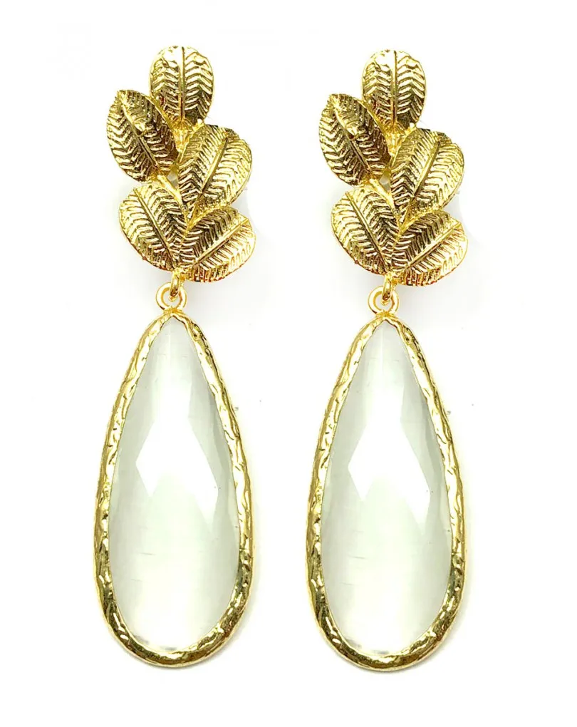 VISTOSOS PENDIENTES LARGOS BLANCOS IDEALES PARA BODAS Y EVENTOS